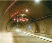 Revision von Tunnelbeleuchtungen